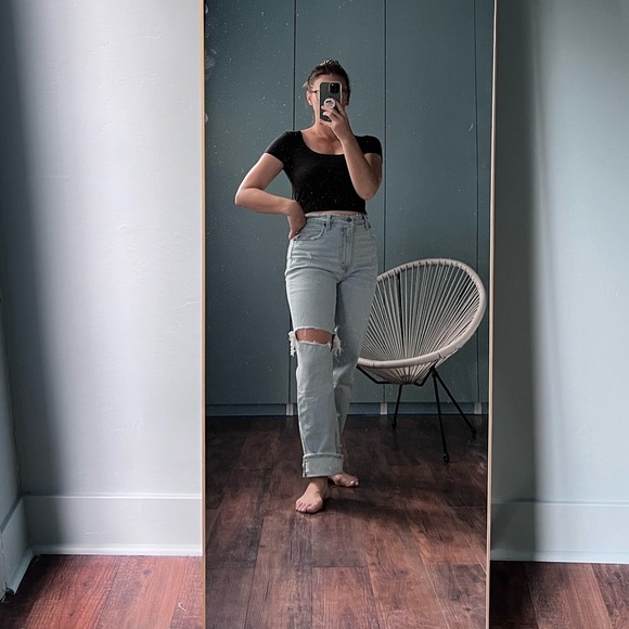 Abercrombie & Fitch 90s Straight Ultra High Rise Jeans size 28 - Picture 1 of 11